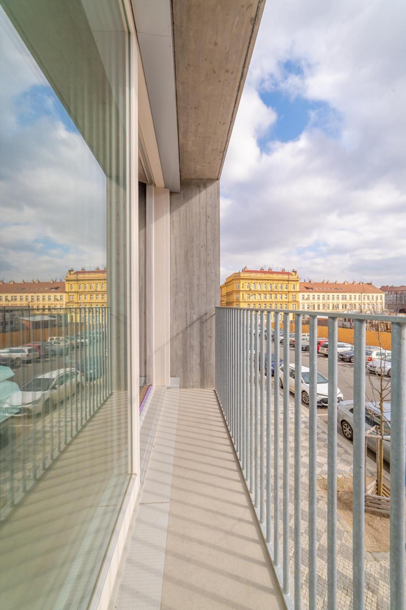 Industrialux In Premium Smichov City By Rentez Apartment *